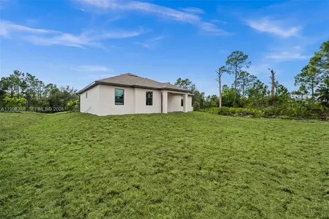 1149 Ebert Street E Lehigh Acres FL 33974