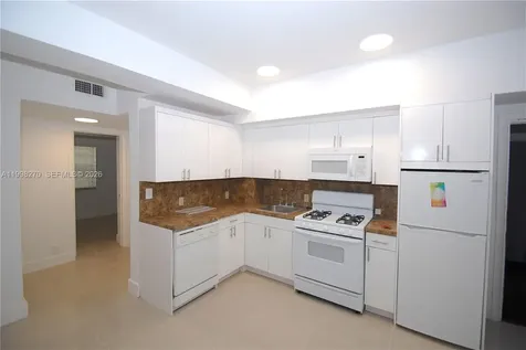 1559 Meridian Avenue Miami Beach FL 33139