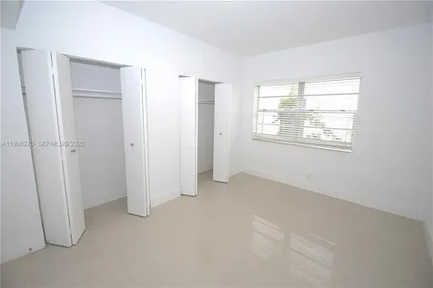 1559 Meridian Avenue Miami Beach FL 33139