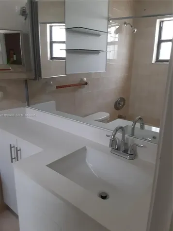 11449 NW 89 Court Hialeah Gardens FL 33018