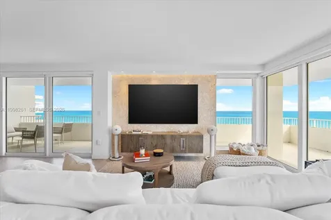 199 Ocean Lane Drive Key Biscayne FL 33149