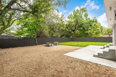 5510 NW 1st Avenue Miami FL 33127