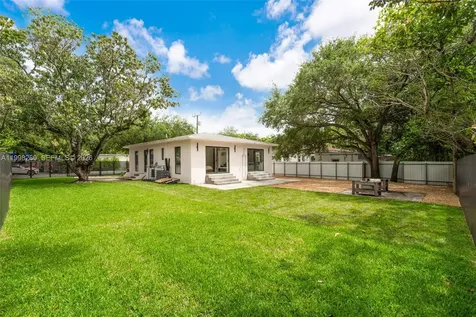 5510 NW 1st Avenue Miami FL 33127