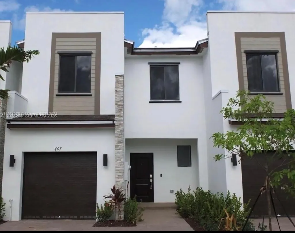 407 NE 208th Terrace Miami FL 33179