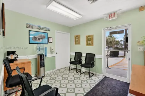 6701 SW 8th Street Miami FL 33144