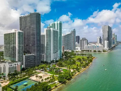 488 NE 18th Street Miami FL 33132