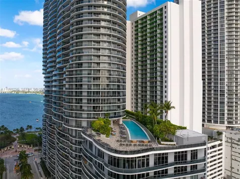 488 NE 18th Street Miami FL 33132