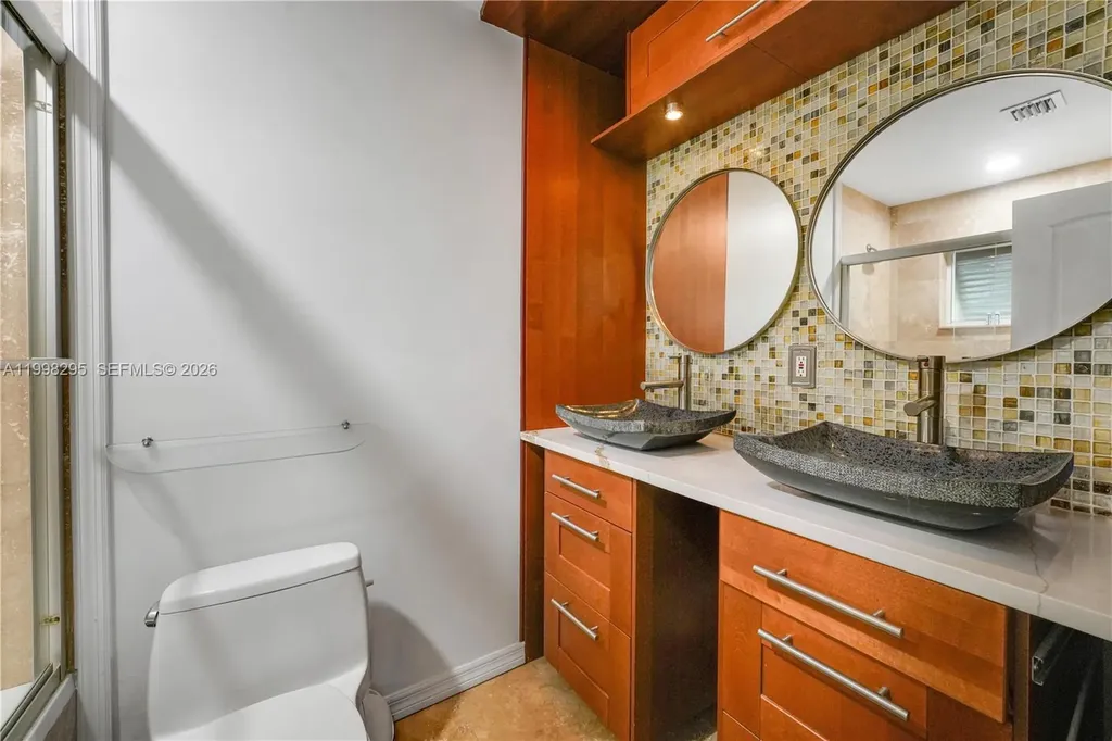 905 Mandarin Isle Fort Lauderdale FL 33315