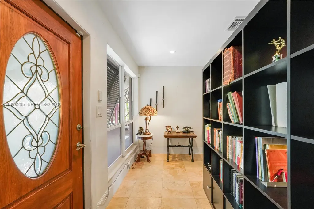 905 Mandarin Isle Fort Lauderdale FL 33315