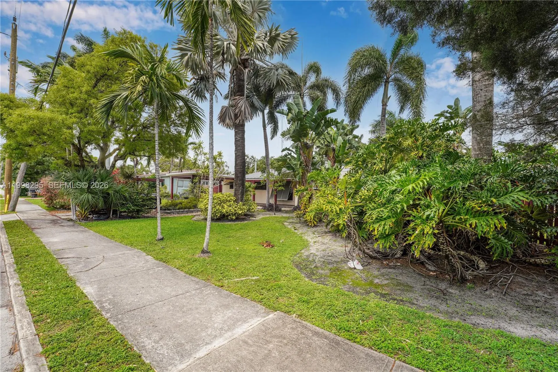 905 Mandarin Isle Fort Lauderdale FL 33315