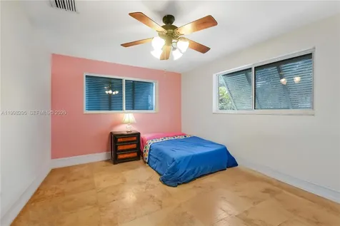 905 Mandarin Isle Fort Lauderdale FL 33315