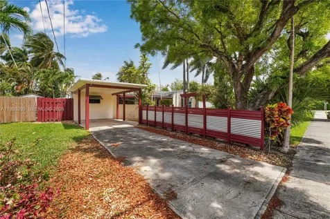 905 Mandarin Isle Fort Lauderdale FL 33315