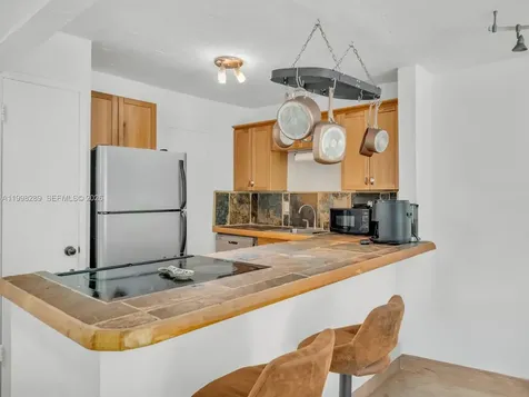 7403 SW 82nd Street Miami FL 33143