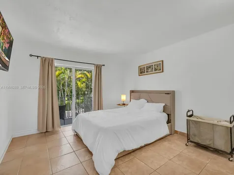 7403 SW 82nd Street Miami FL 33143