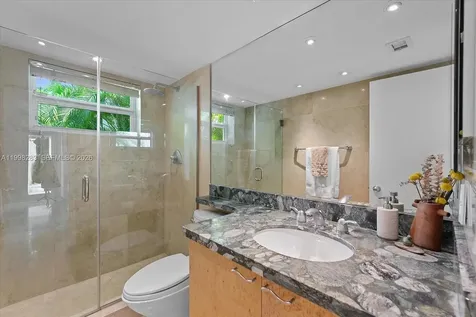 2721 SW 22nd Avenue Miami FL 33133