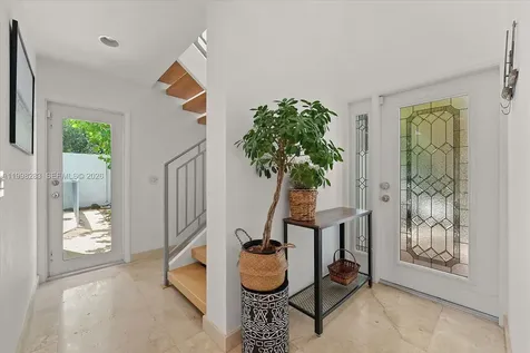 2721 SW 22nd Avenue Miami FL 33133