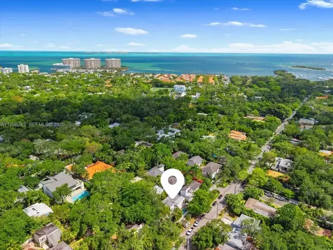 2721 SW 22nd Avenue Miami FL 33133