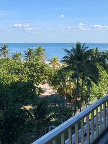 177 Ocean Lane Drive Key Biscayne FL 33149