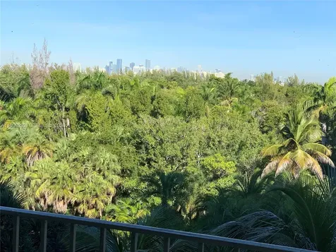 177 Ocean Lane Drive Key Biscayne FL 33149