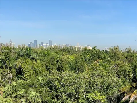 177 Ocean Lane Drive Key Biscayne FL 33149