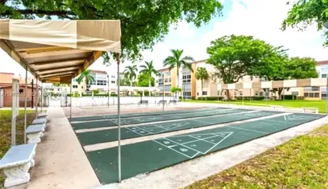 2841 Somerset Drive Lauderdale Lakes FL 33311