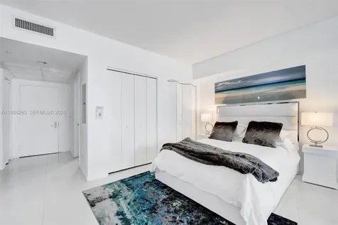 475 Brickell Avenue Miami FL 33131
