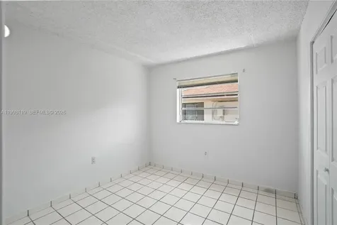 461 SW 7th Street Miami FL 33130