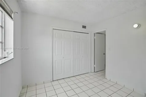 461 SW 7th Street Miami FL 33130