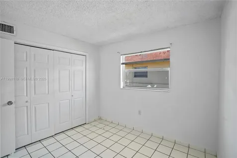 461 SW 7th Street Miami FL 33130