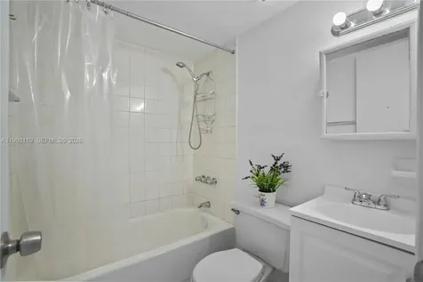 461 SW 7th Street Miami FL 33130