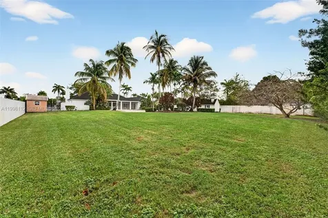 3000 SW 130th Avenue Miami FL 33175