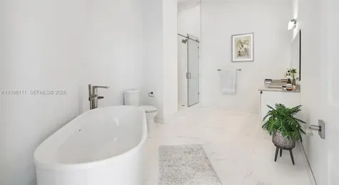 101 Diplomat Parkway Hallandale Beach FL 33009