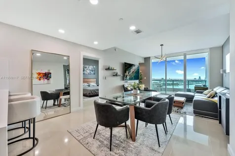 900 Biscayne Boulevard Miami FL 33132