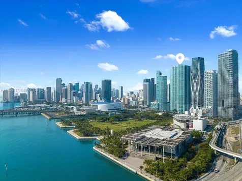 900 Biscayne Boulevard Miami FL 33132