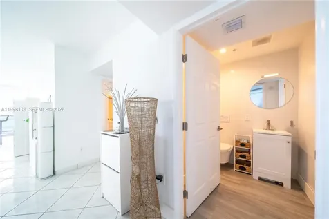 6301 Collins Avenue Miami Beach FL 33141