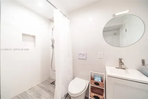 6301 Collins Avenue Miami Beach FL 33141
