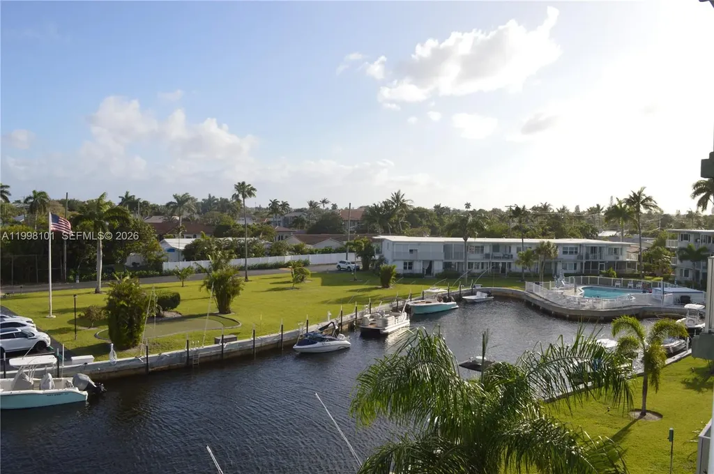 1511 SE 15th Court Deerfield Beach FL 33441