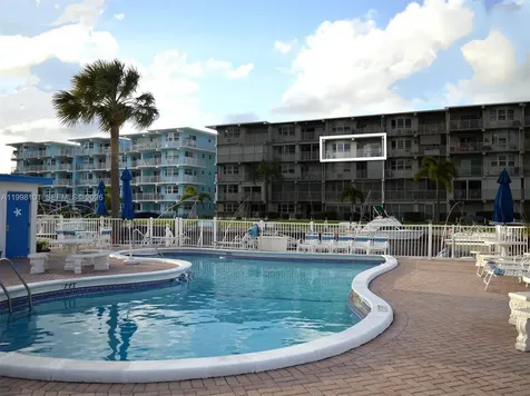 1511 SE 15th Court Deerfield Beach FL 33441
