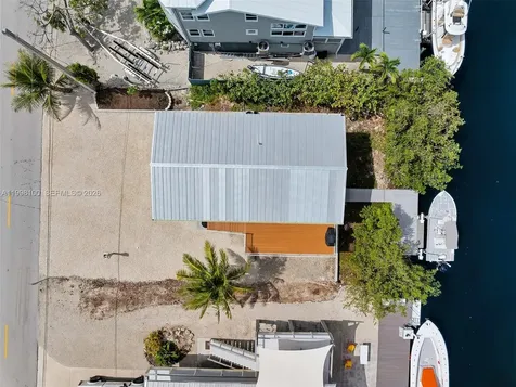 437 Pirates Road Little Torch Key FL 33042