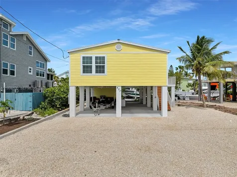 437 Pirates Road Little Torch Key FL 33042
