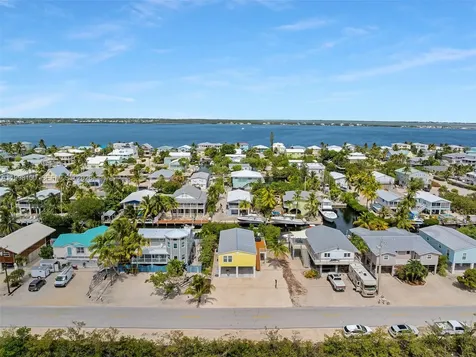 437 Pirates Road Little Torch Key FL 33042