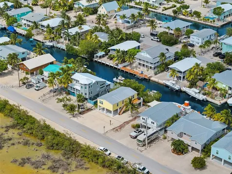 437 Pirates Road Little Torch Key FL 33042