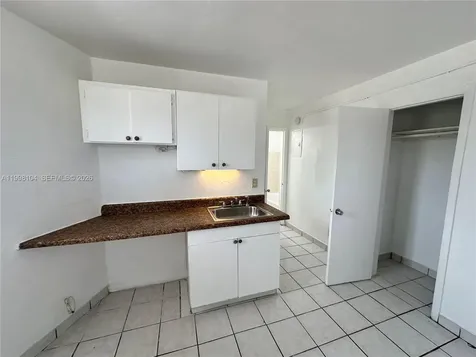 701 NW 7th Avenue Hallandale Beach FL 33009