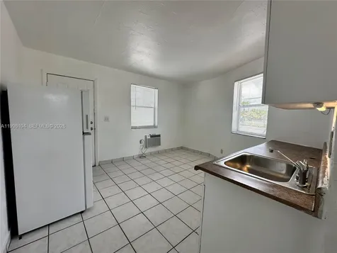 701 NW 7th Avenue Hallandale Beach FL 33009