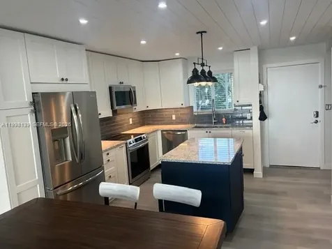 200 Harborview Drive Tavernier FL 33070