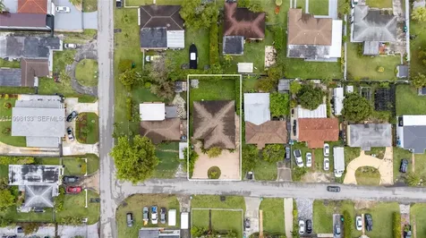 6881 SW 27th Street Miami FL 33155