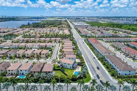 8868 NW 101st Place Doral FL 33178