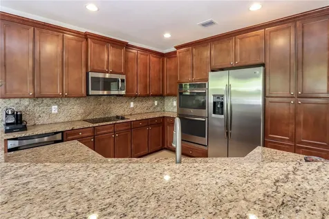 8868 NW 101st Place Doral FL 33178