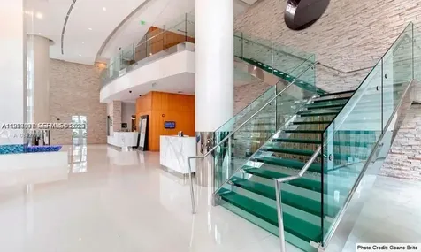 41 SE 5th Street Miami FL 33131