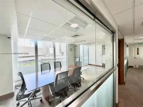 41 SE 5th Street Miami FL 33131